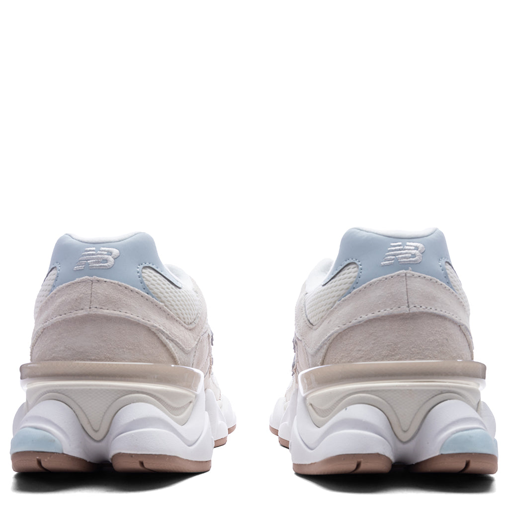 New Balance 9060 - Bisque/Frosted Glass