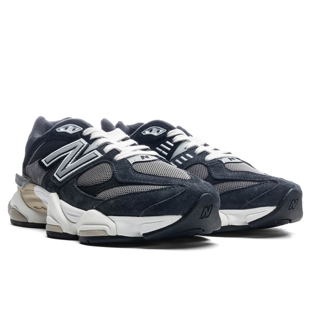 New Balance 9060 - Black/ Phantom/Magnet/Silver Metallic
