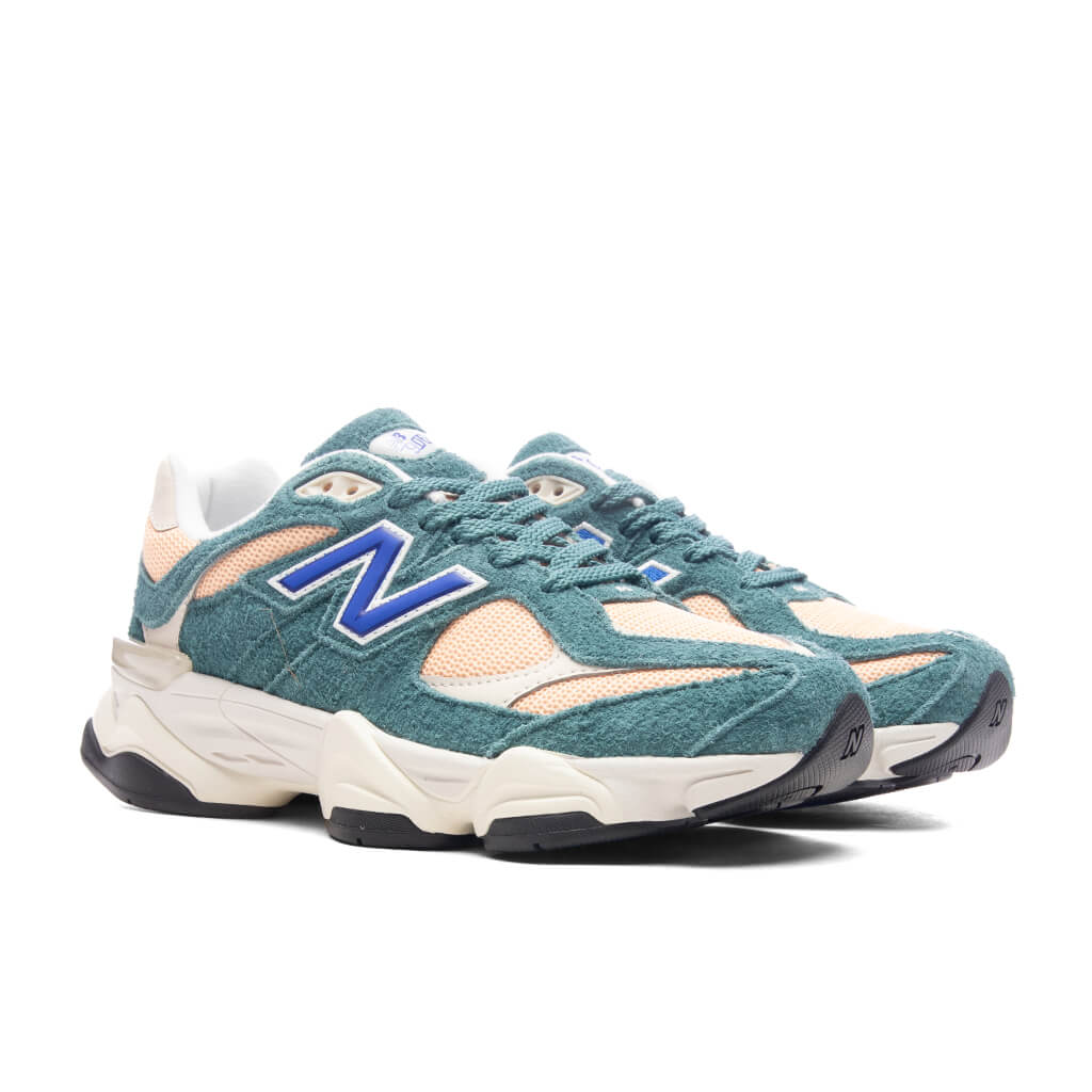 New Balance 9060 (GS) - New Spruce/Peach Blossom/Team Royal