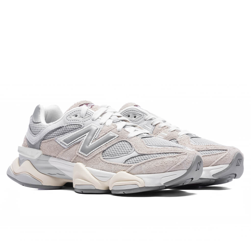 New Balance 9060 Lunar New Year - Timberwolf/Rain Cloud